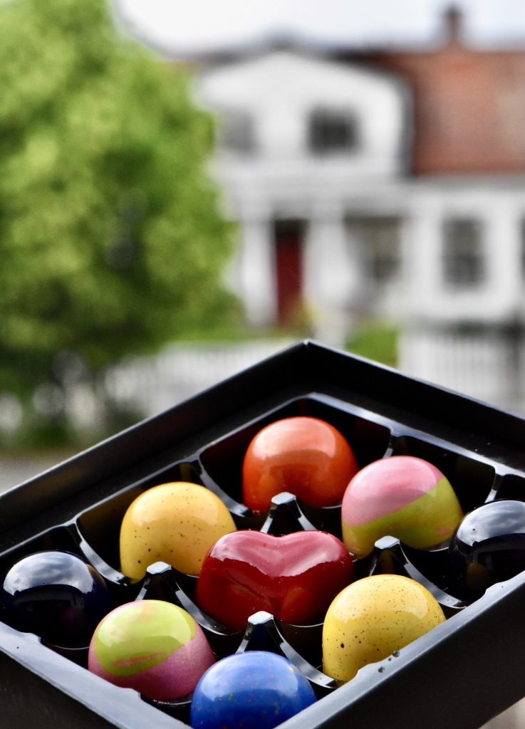 Du visar för närvarande Nu på lördag den 26 juni öppnar chokladbutiken i Svabesholm